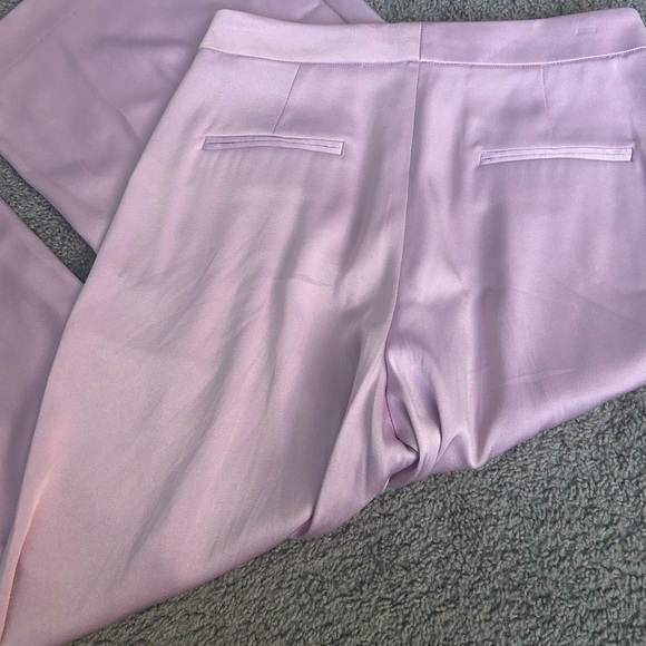 Alex Perry Chic Lavender Wide-Leg Pants - Picture 7 of 9